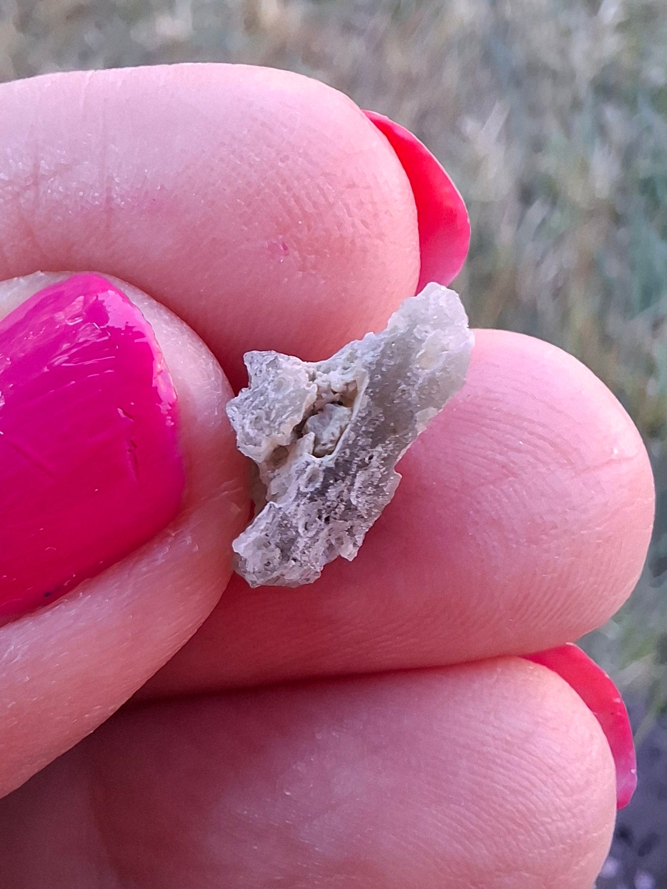 Moldavite Piece, SNOWFLAKE, FROSTED, BRUSNA, 0.64g, Tektite (Ref: 1502)