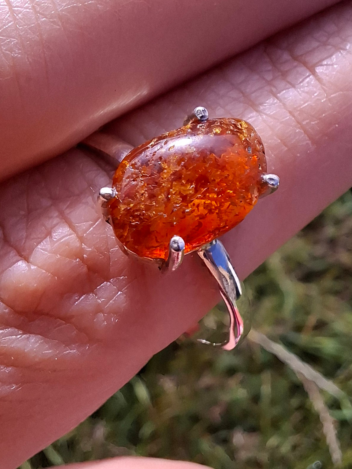 Baltic Amber Ring, size large X, 925 Silver, Fossil (Ref: AR32)