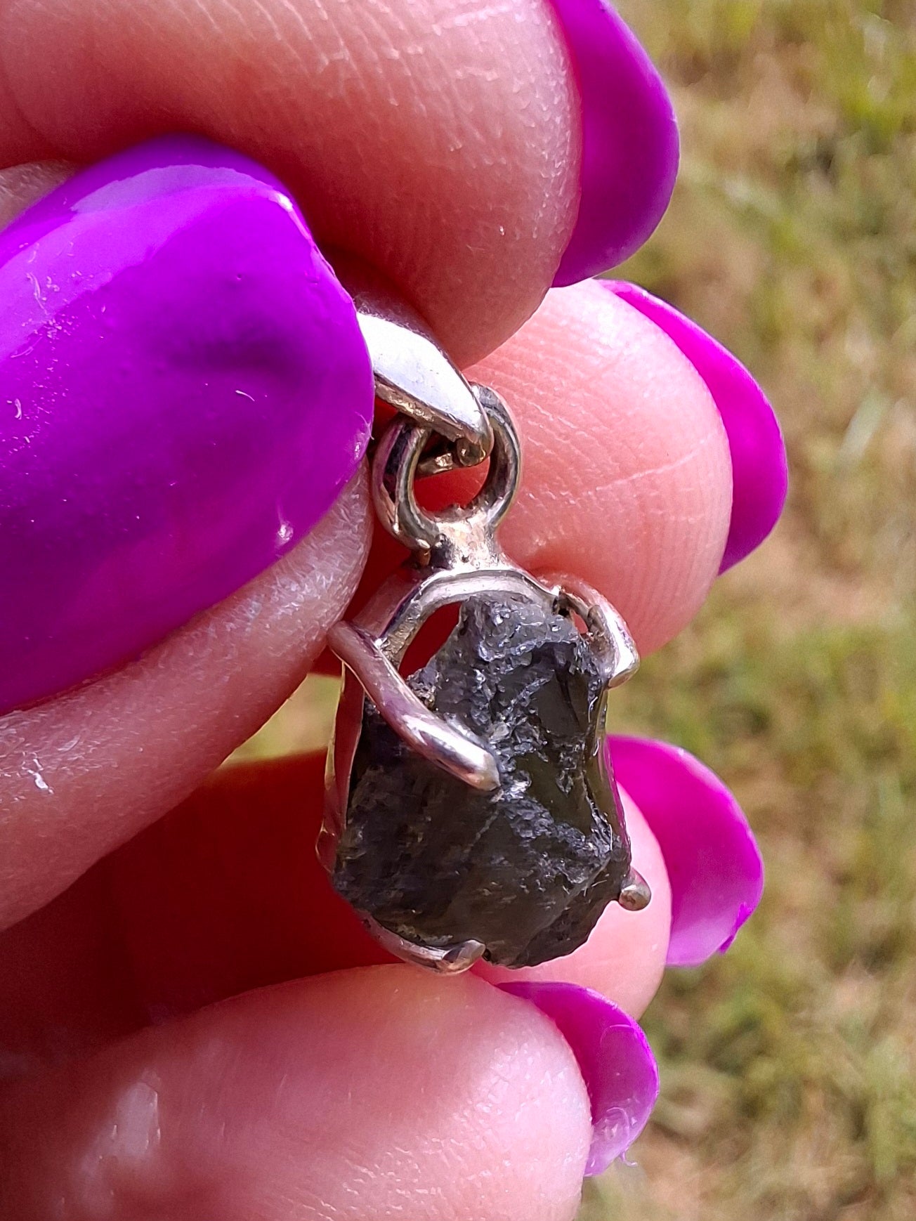 Moldavite Claw Pendant, 925 Silver, Tektite (Ref: P24)