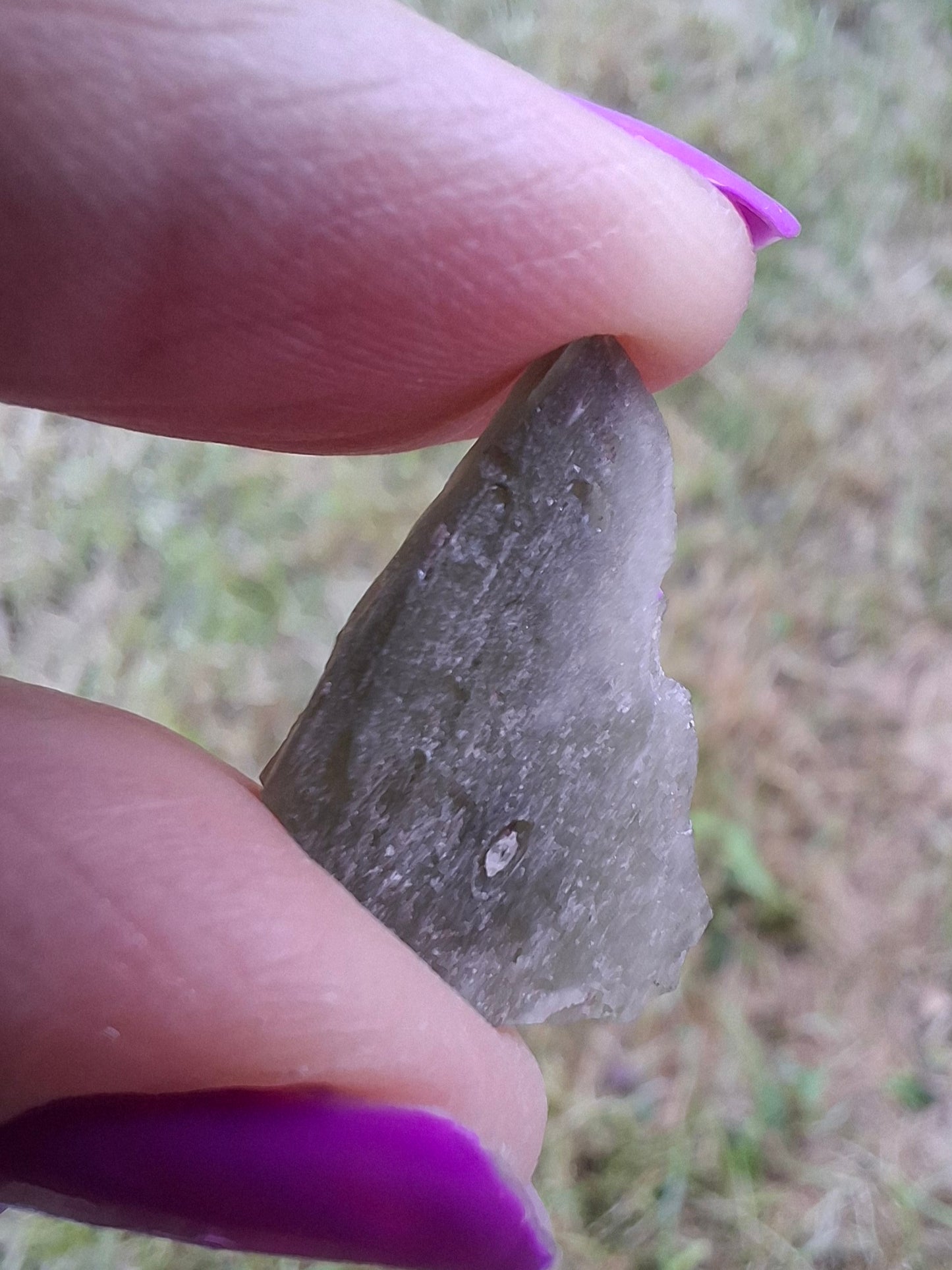 Moldavite Piece, 1.30g, Tektite (Ref: 1434)