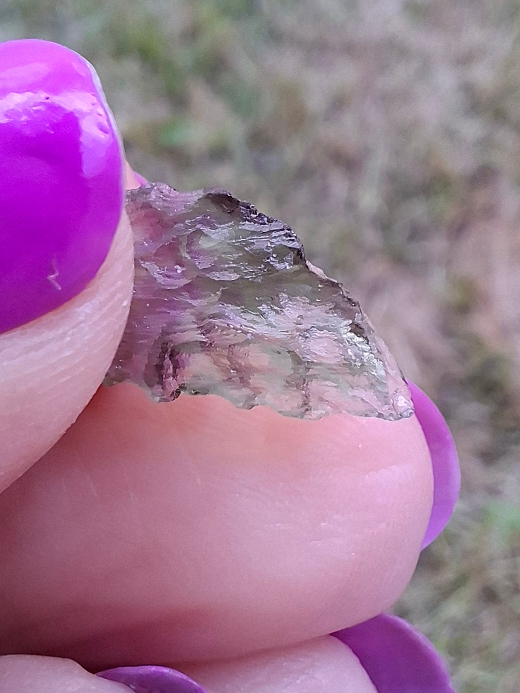 Moldavite Piece, 0.43g, Tektite (Ref: 1435)