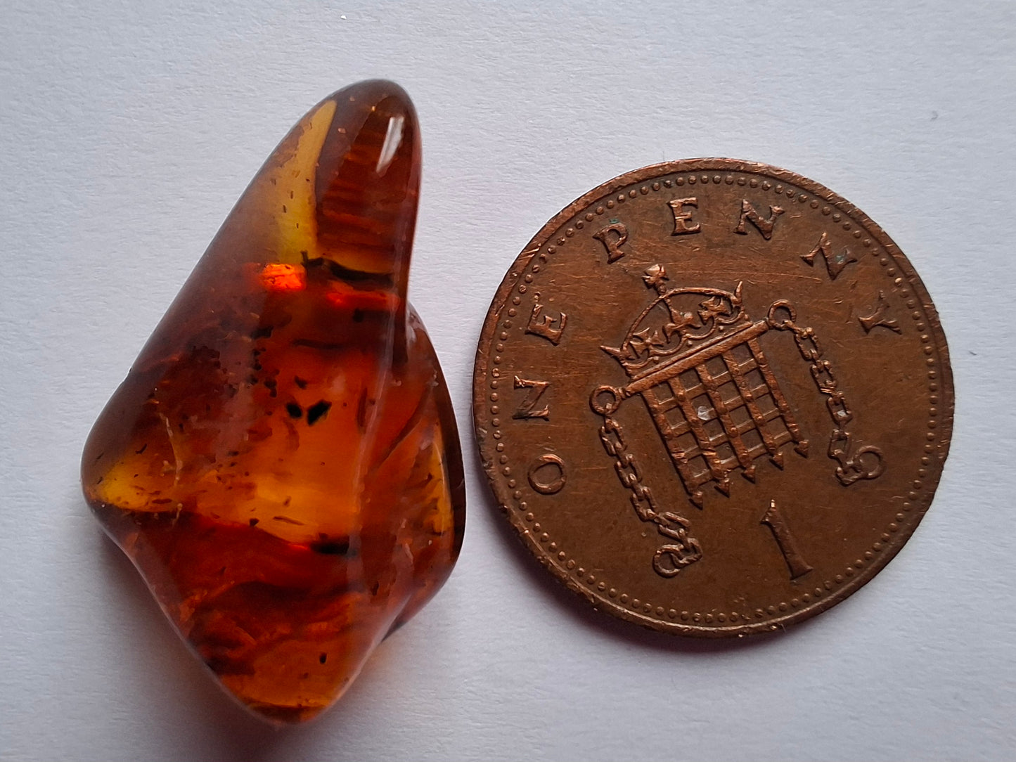 Baltic Amber, 1.47g, Fossil (Ref: A238)