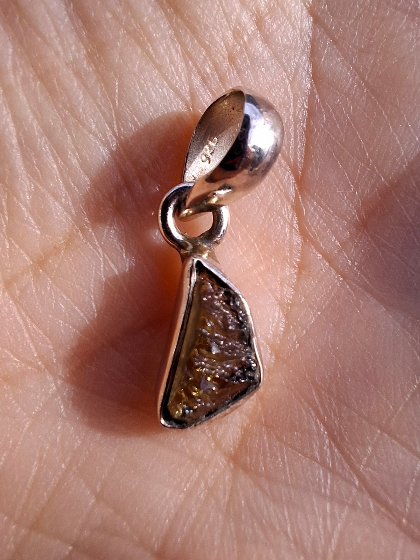 Moldavite Pendant, 925 Silver, Tektite (Ref: P33)