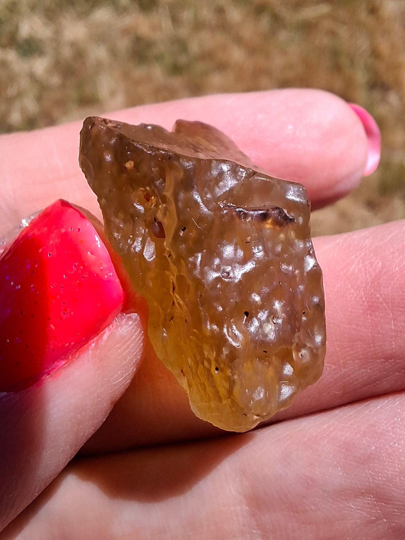 Libyan Desert Glass (darker) Piece, 7.36g, Tektite (Ref: L1357)