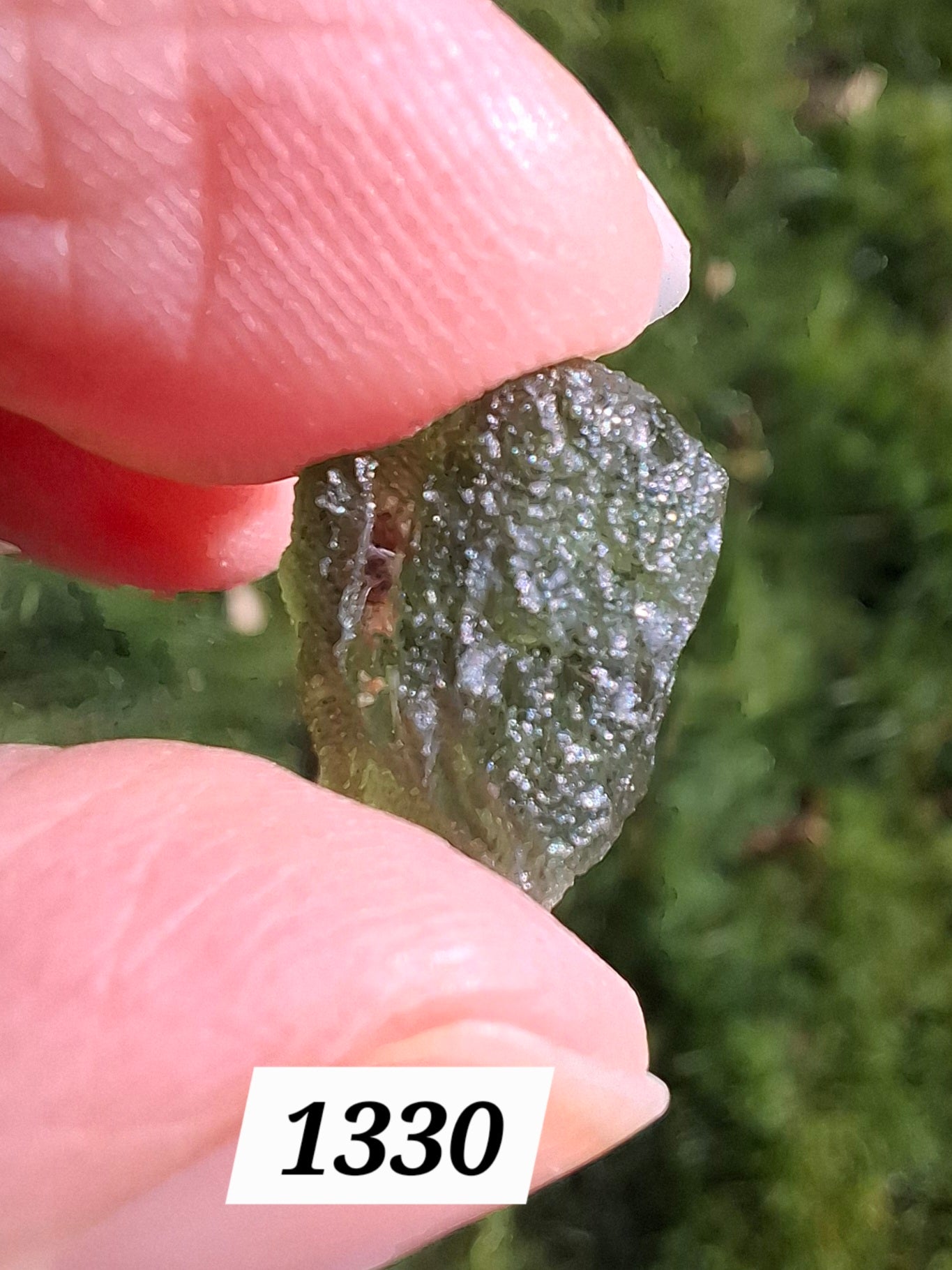 Moldavite Piece, 0.96g, Tektite (Ref: 1330)