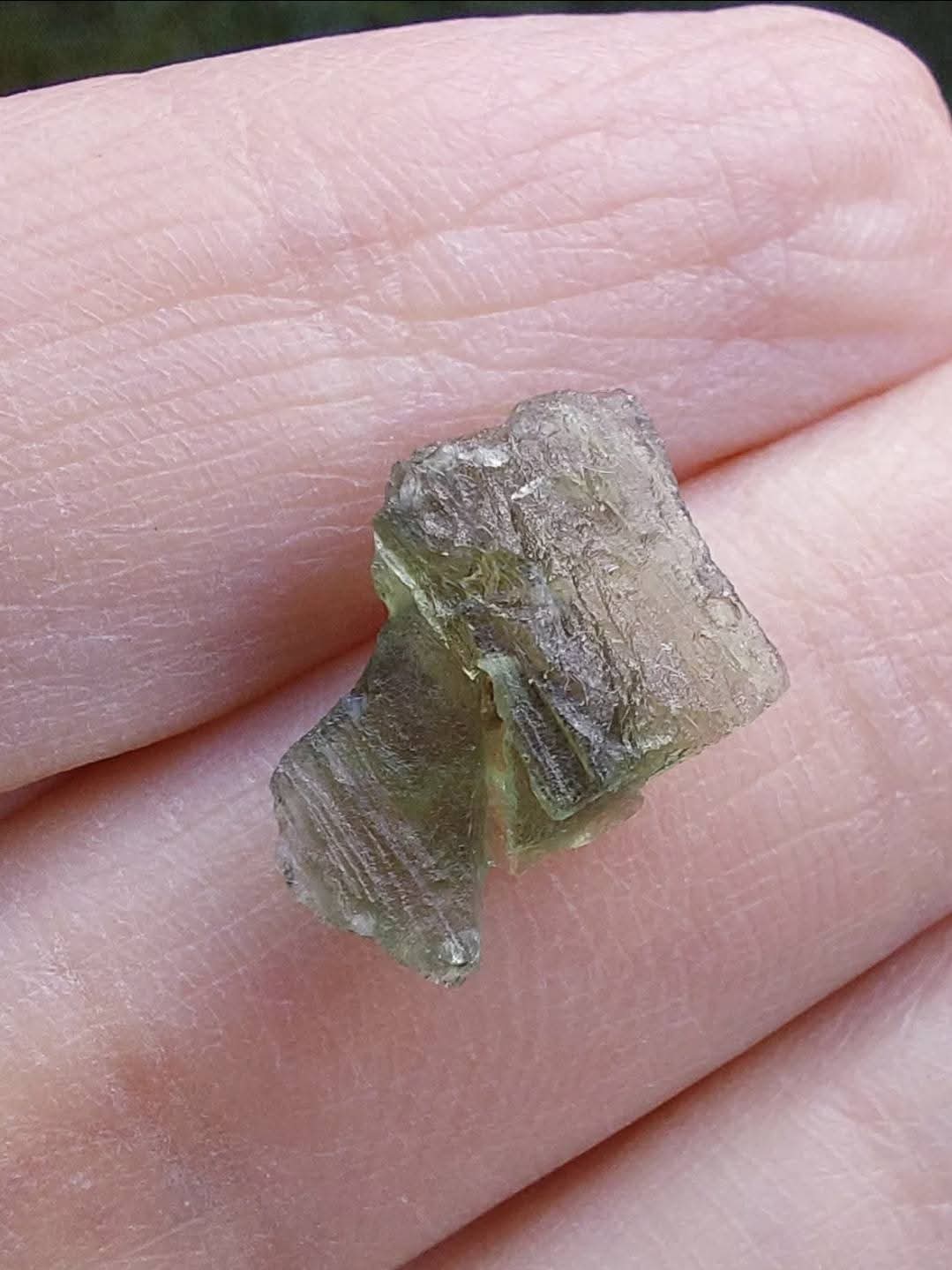 Moldavite Piece, 0.58g, Tektite (Ref: 941)