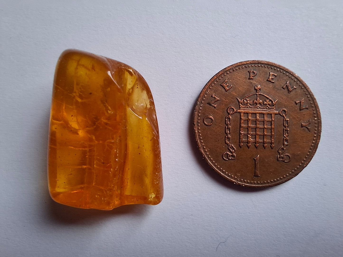 Baltic Amber, 2.08g, Fossil (Ref: A230)