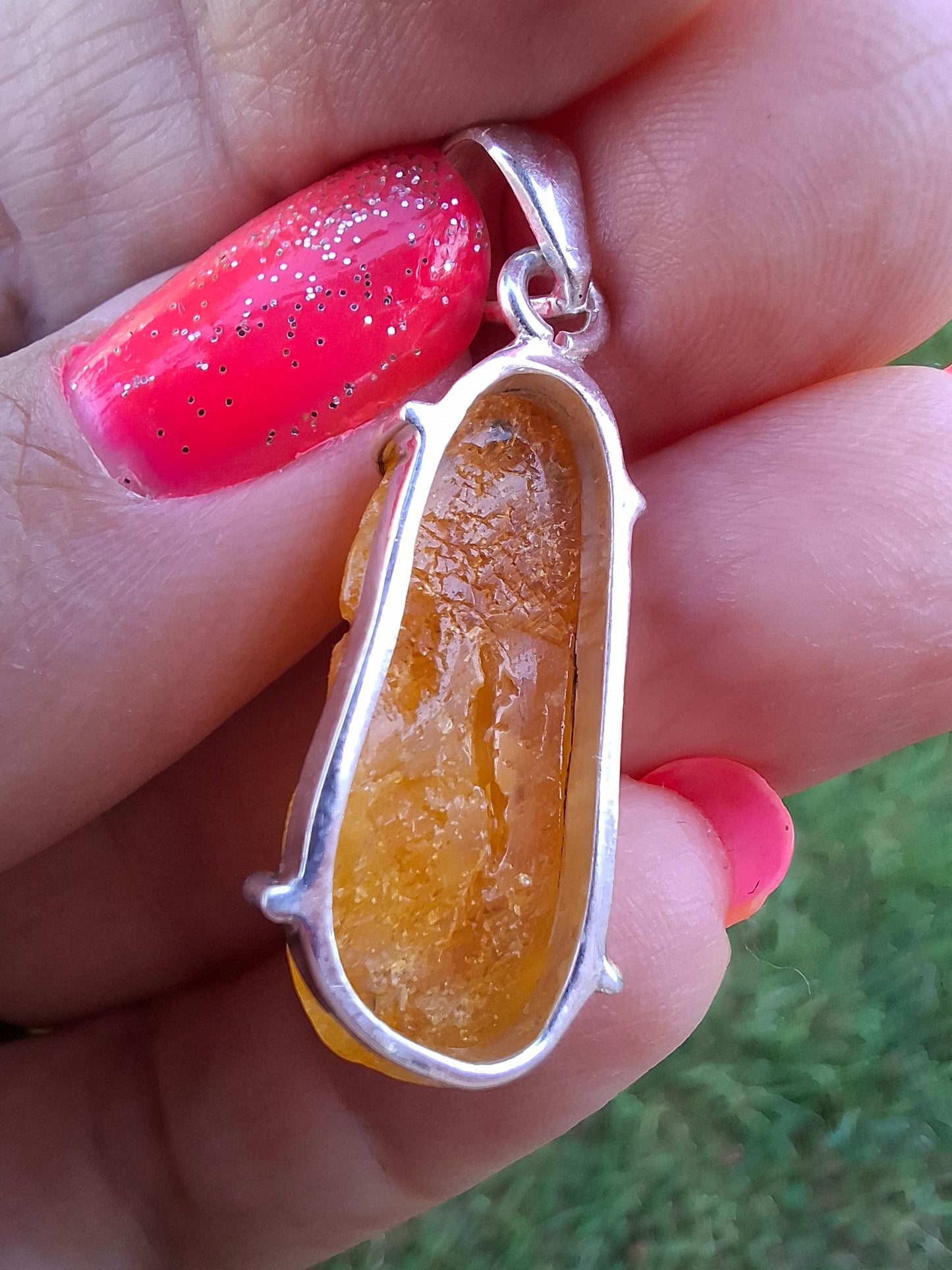 Baltic Amber Pendant, 925 Silver, Fossil (Ref: AP2)