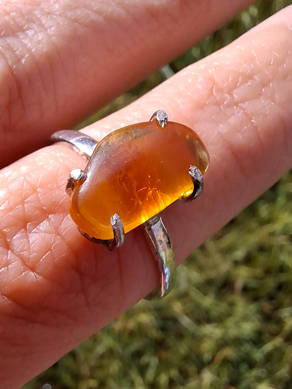 Baltic Amber Ring, size large T, 925 Silver, Fossil (Ref: AR18)