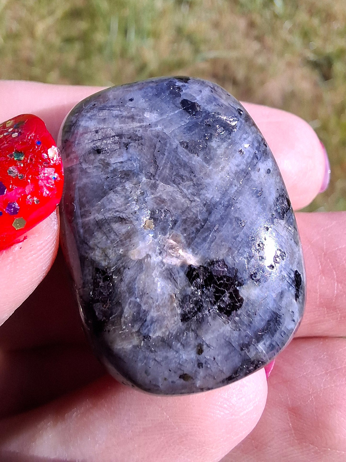 Larvikite, Tumble Stone, Crystal (Ref: T126)