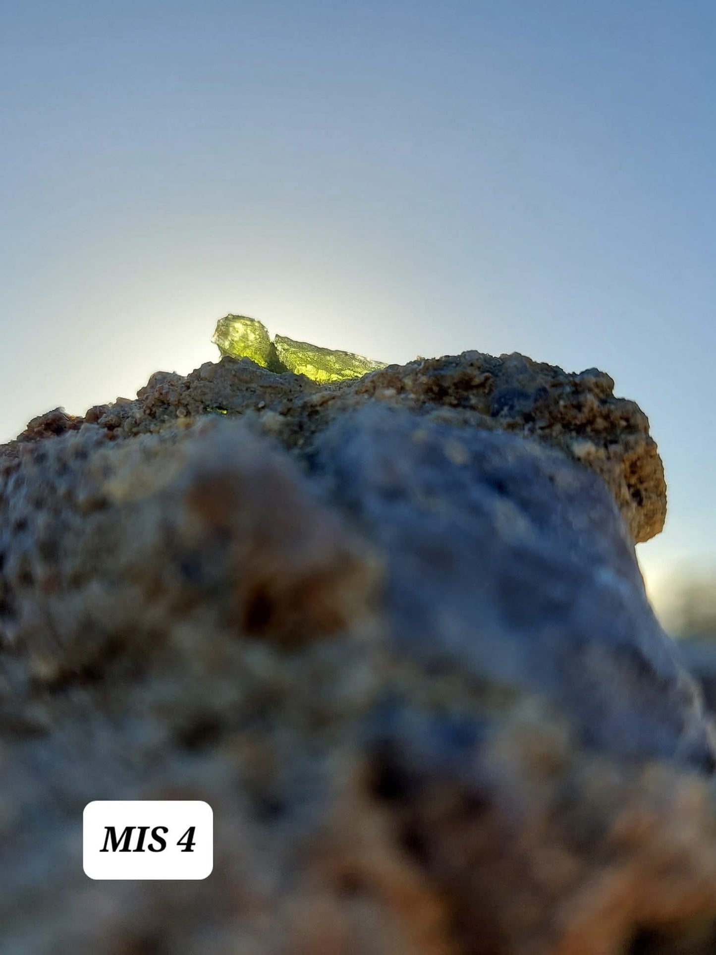 Moldavite In-Situ (in matrix), Besednice, Est- 2g, Tektite (Ref: MIS4)