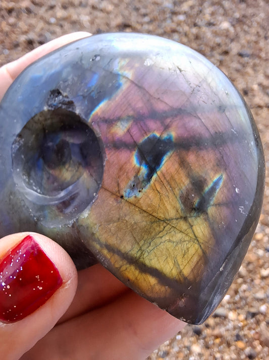 Labradorite Ammonite Carving, 146.90g, Crystal (Ref: laba5)