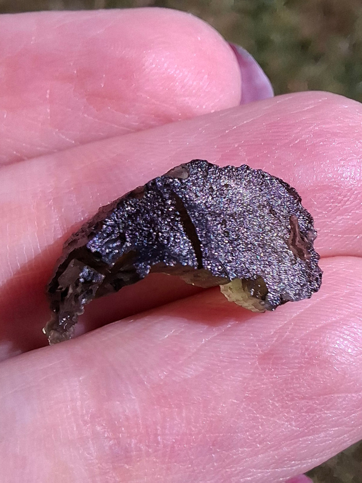 Moldavite Piece, 1.25g, Tektite (Ref: 1470)