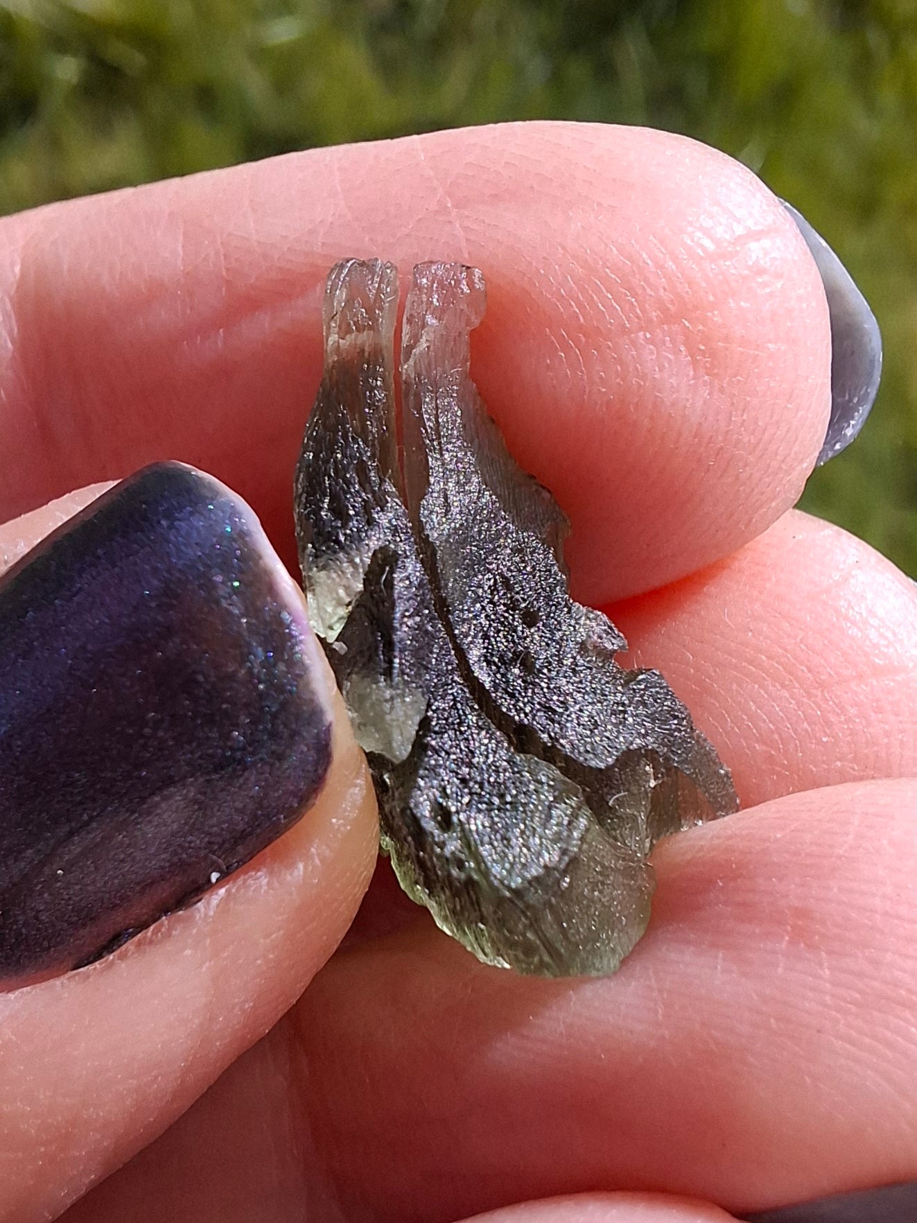 Moldavite Piece, 1.94g, Tektite (Ref: 1390)