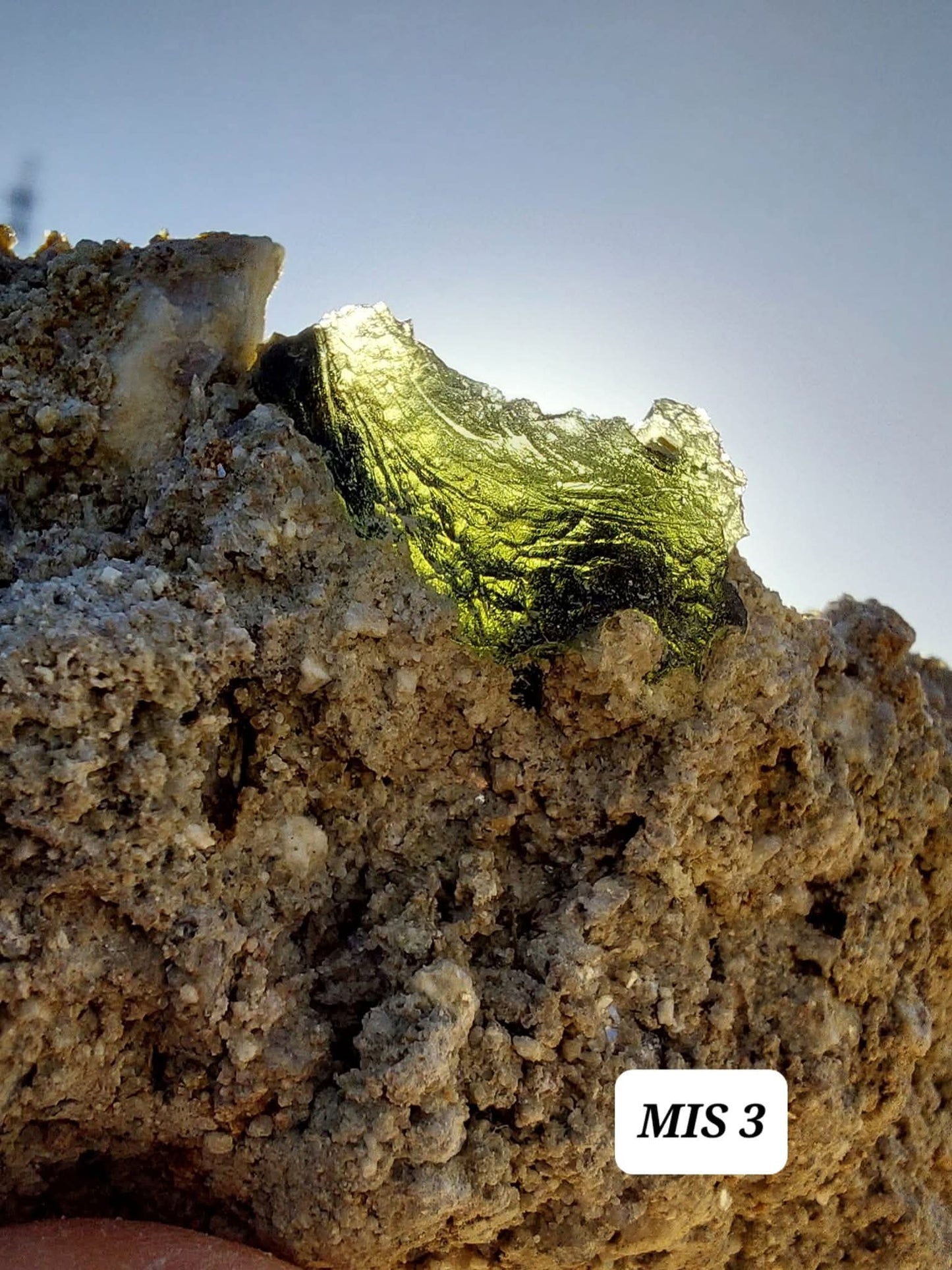 Moldavite In-Situ (in matrix), Besednice, Est- 3g, Tektite (Ref: MIS3)