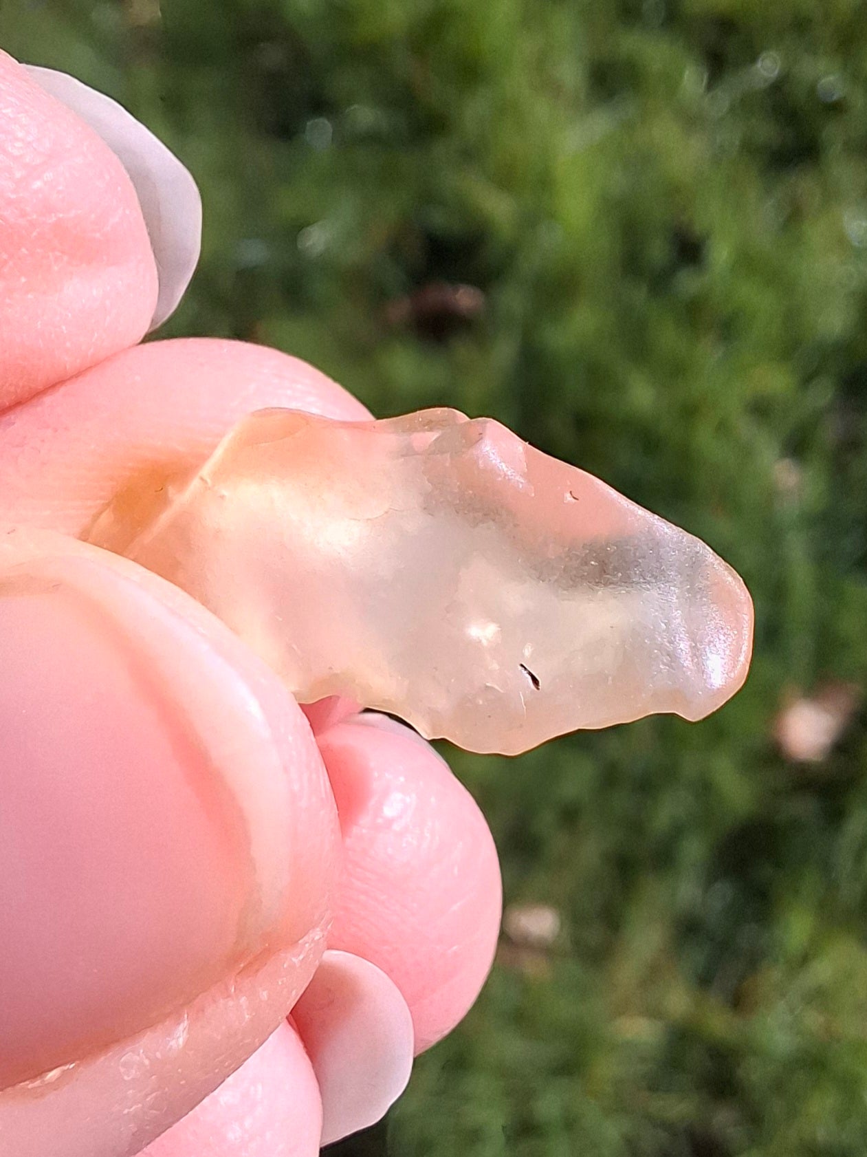 Libyan Desert Glass small piece, 1.22g, Tektite (Ref: L1348)