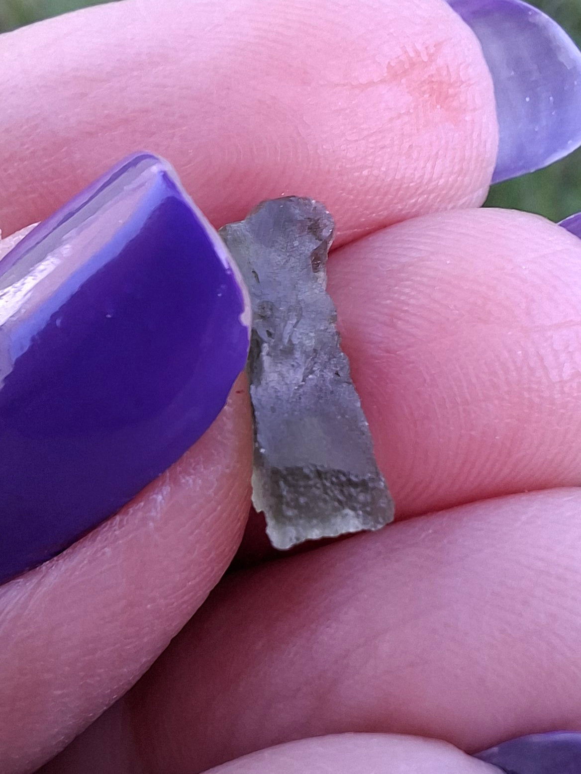 Moldavite Piece, 0.40g, Tektite (Ref: 1487)