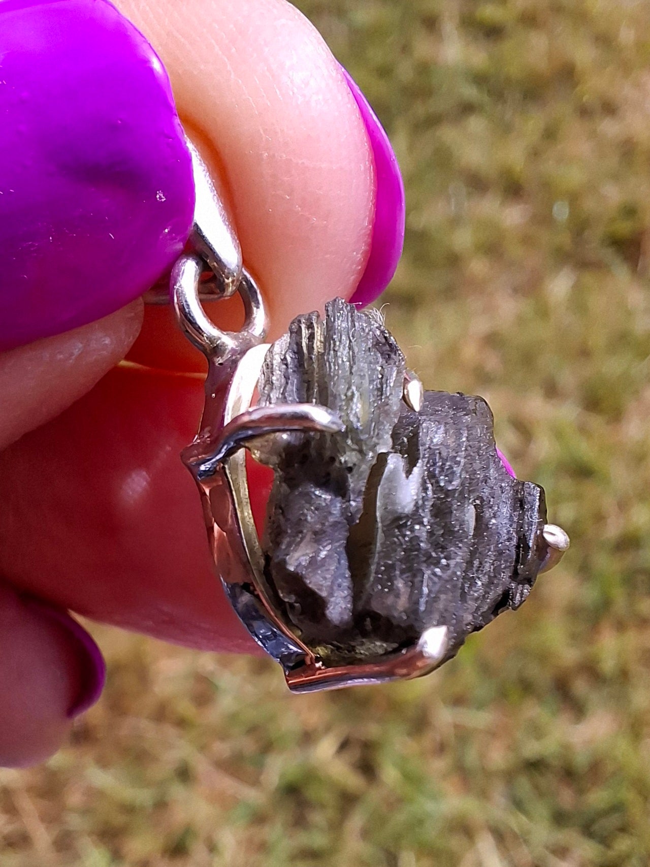 Moldavite Claw Pendant, 925 Silver, Tektite (Ref: P26)