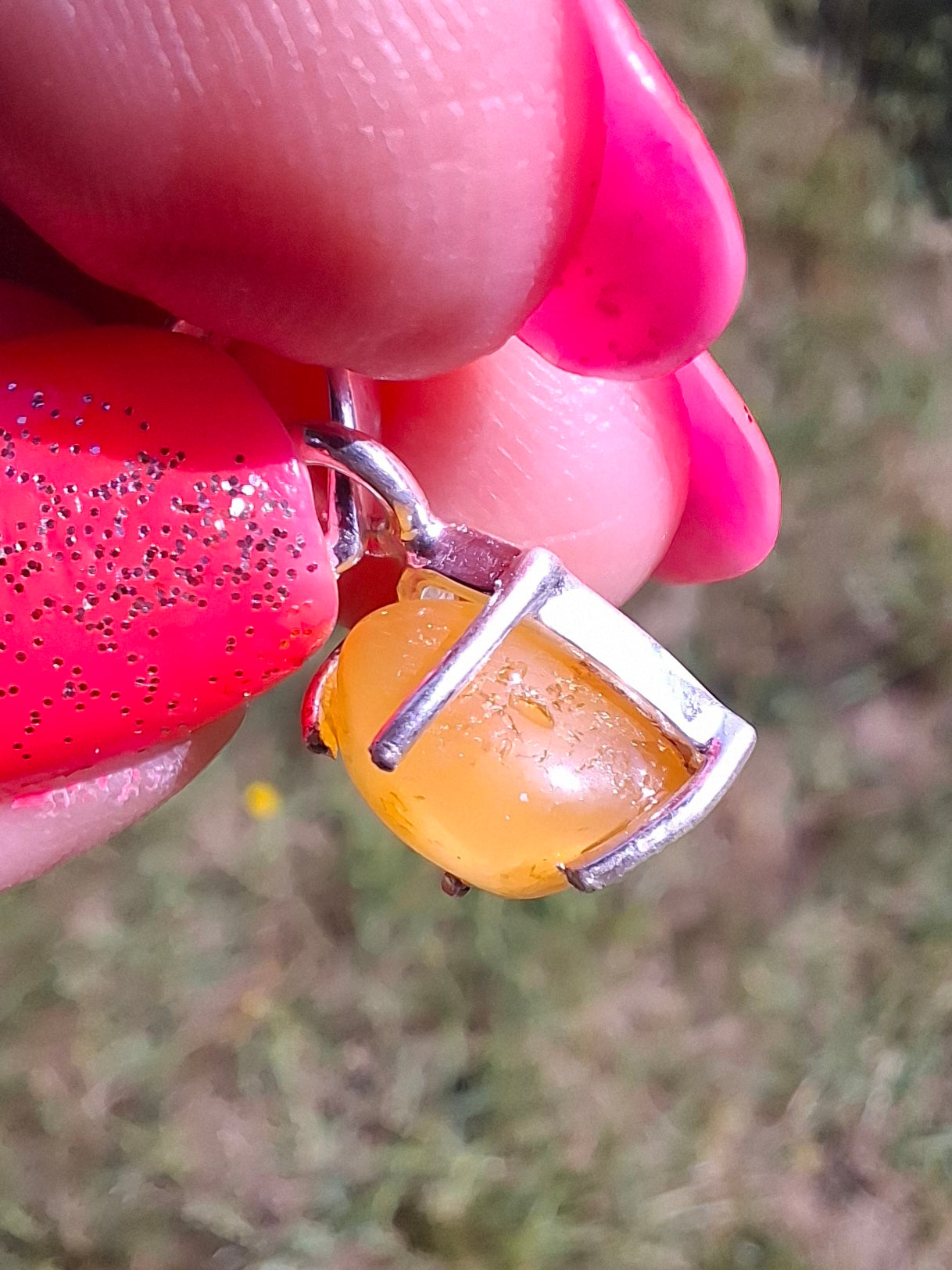 Baltic Amber Pendant, 925 Silver, Fossil (Ref: AP18)