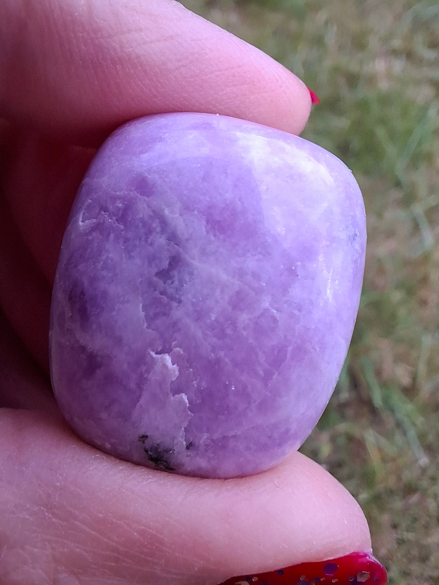 Lepidolite, Tumble Stone, Crystal (Ref: T116)