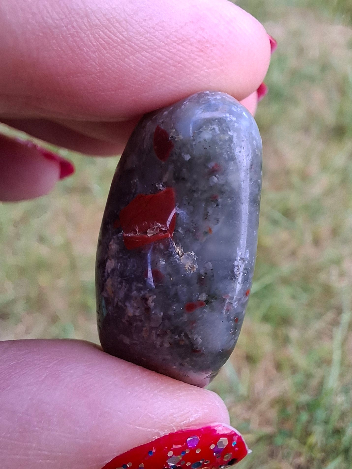 African Blood Stone, Tumble Stone, Crystal (Ref: T173)