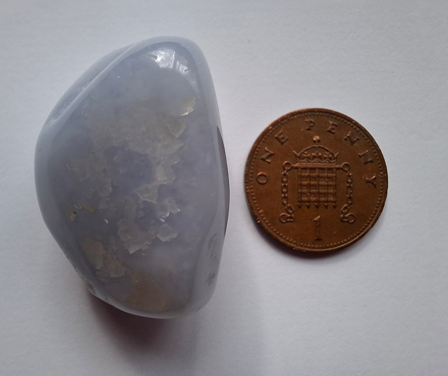 Blue Lace Agate, Tumble Stone, Crystal (Ref: T138)