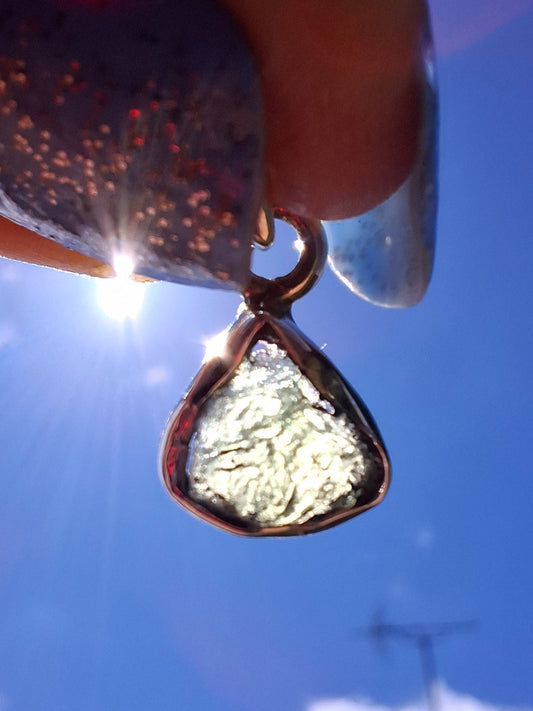 Moldavite Pendant, 925 Silver, Tektite (Ref: P69)