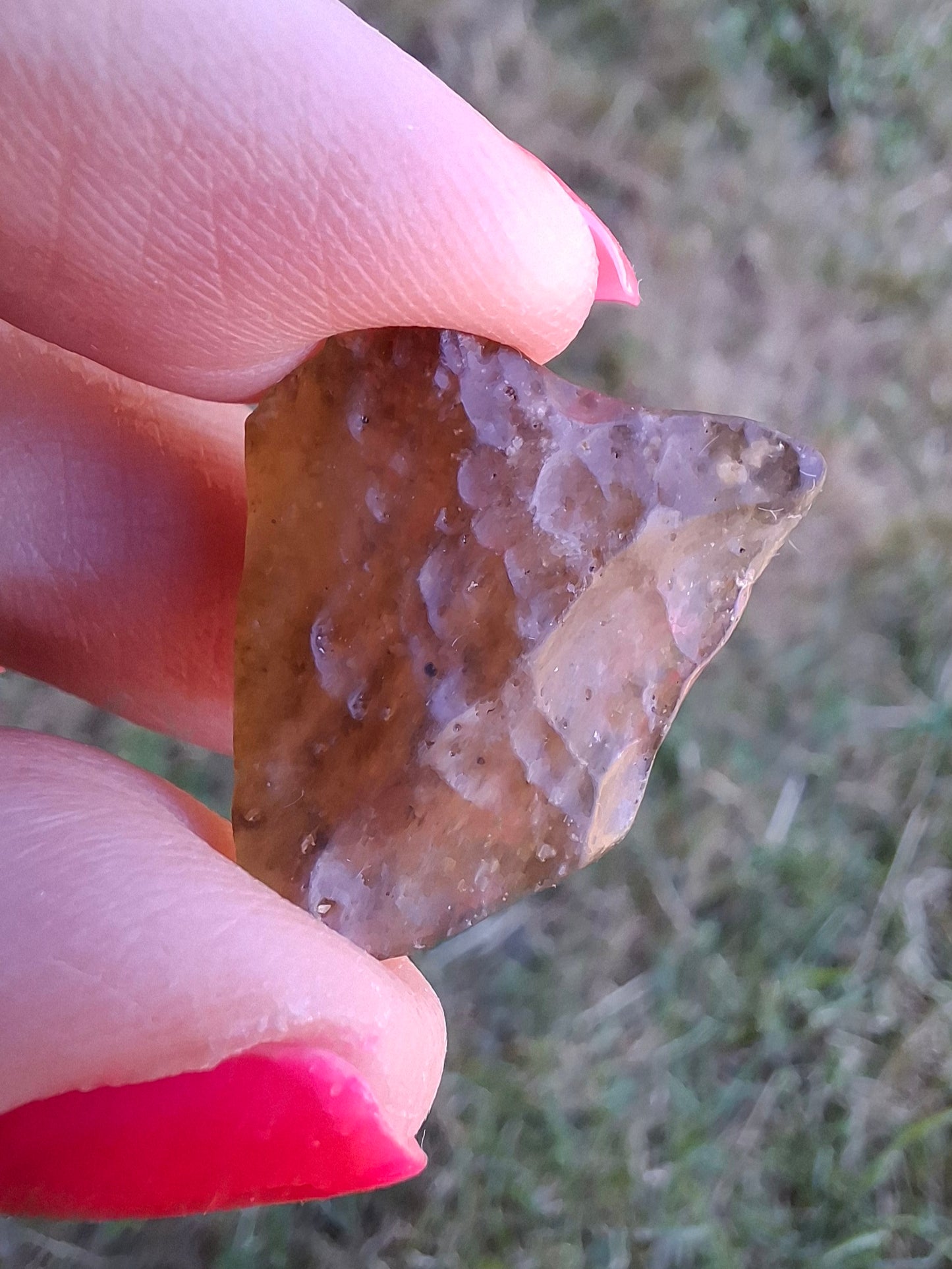 Libyan Desert Glass (darker) Piece, 3.40g, Tektite (Ref: L1362)