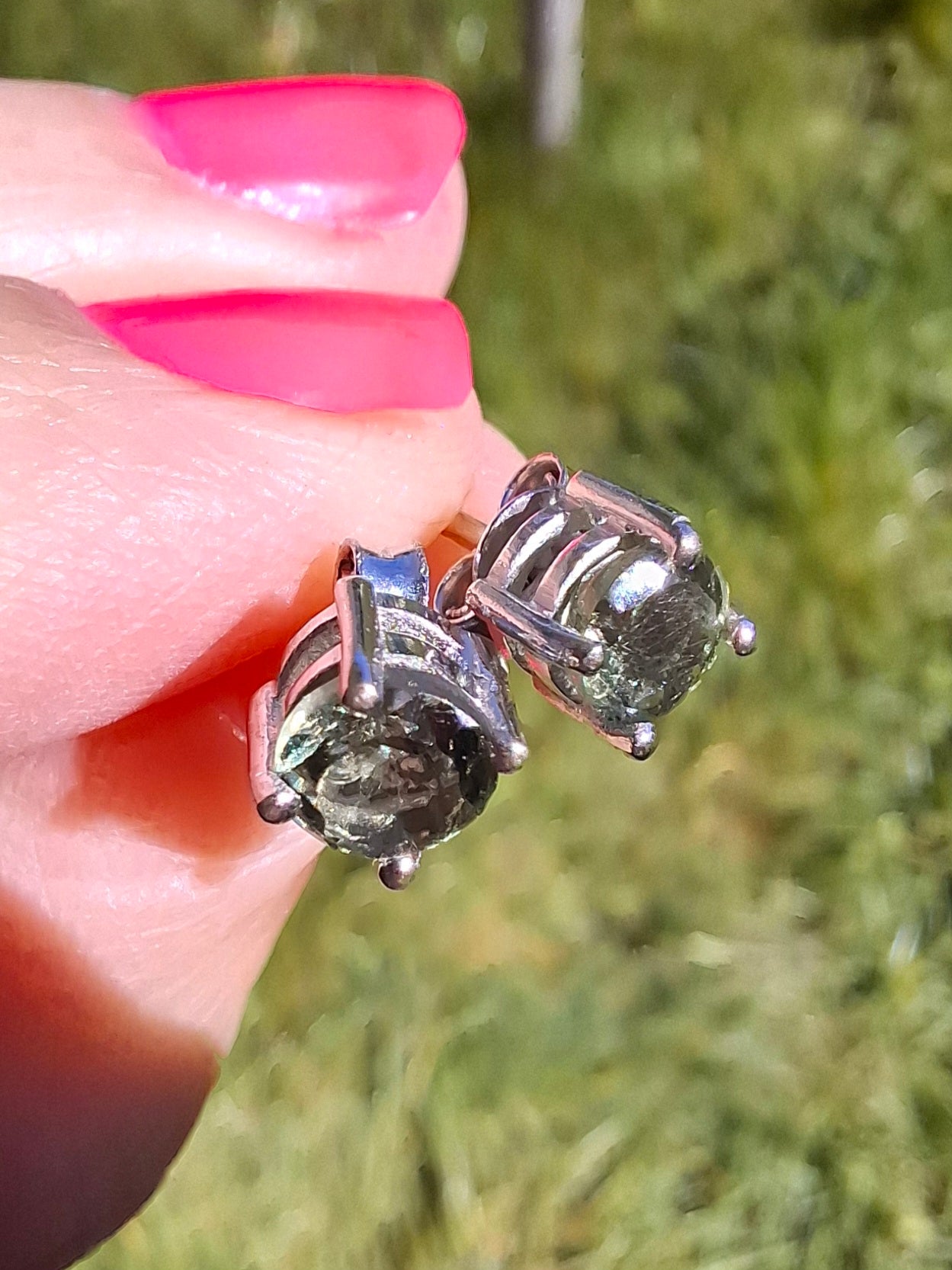 Moldavite (faceted) 5mm STUD EARRINGS, 925 Silver, Tektite (Ref: Pair43)