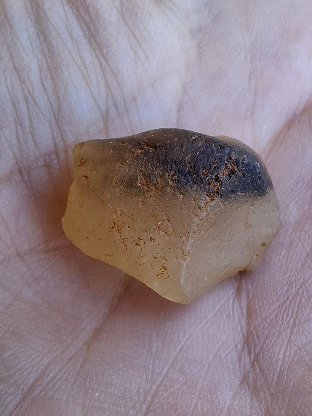 Libyan Desert Glass (darker) Piece, 4.70g, Tektite (Ref: L1372)