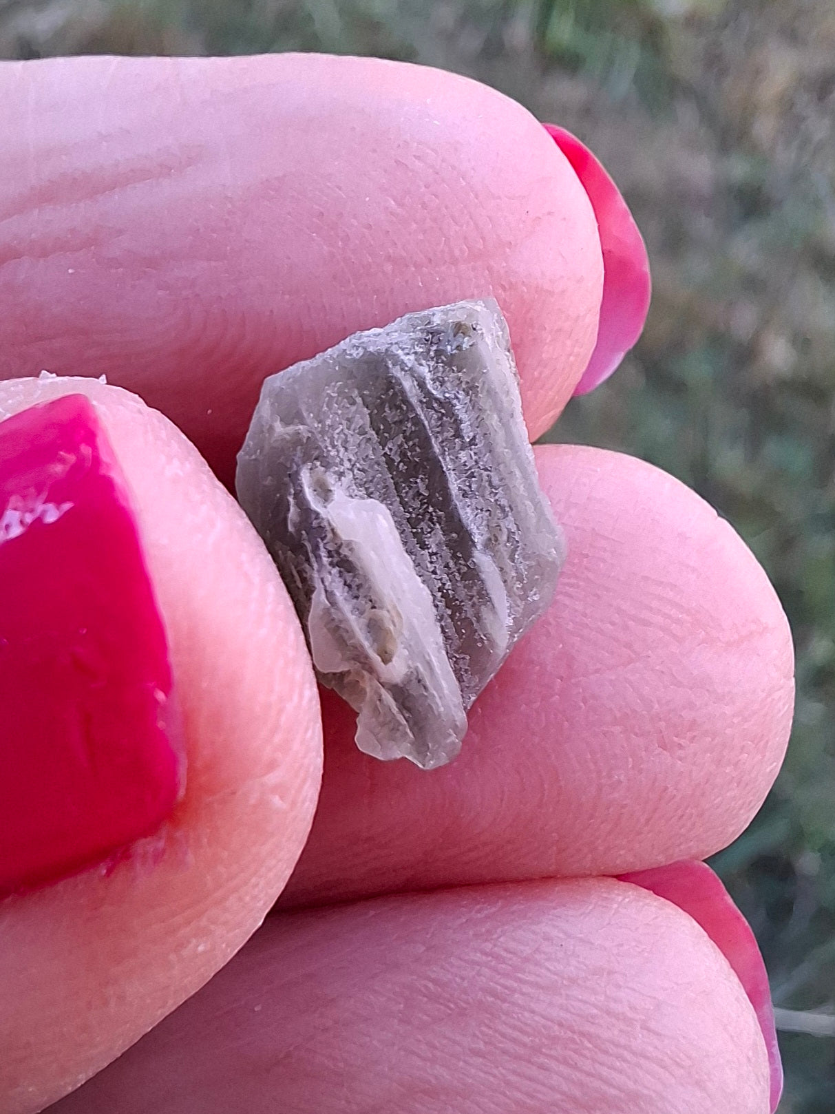 Moldavite Piece, SNOWFLAKE, FROSTED, BRUSNA, 0.62g, Tektite (Ref: 1489)