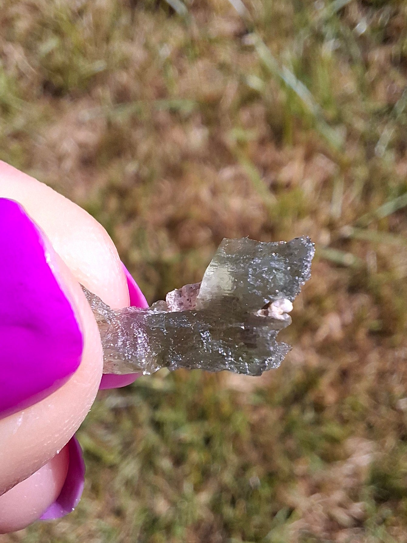 Moldavite Piece, 0.48g, Tektite (Ref: 1463)
