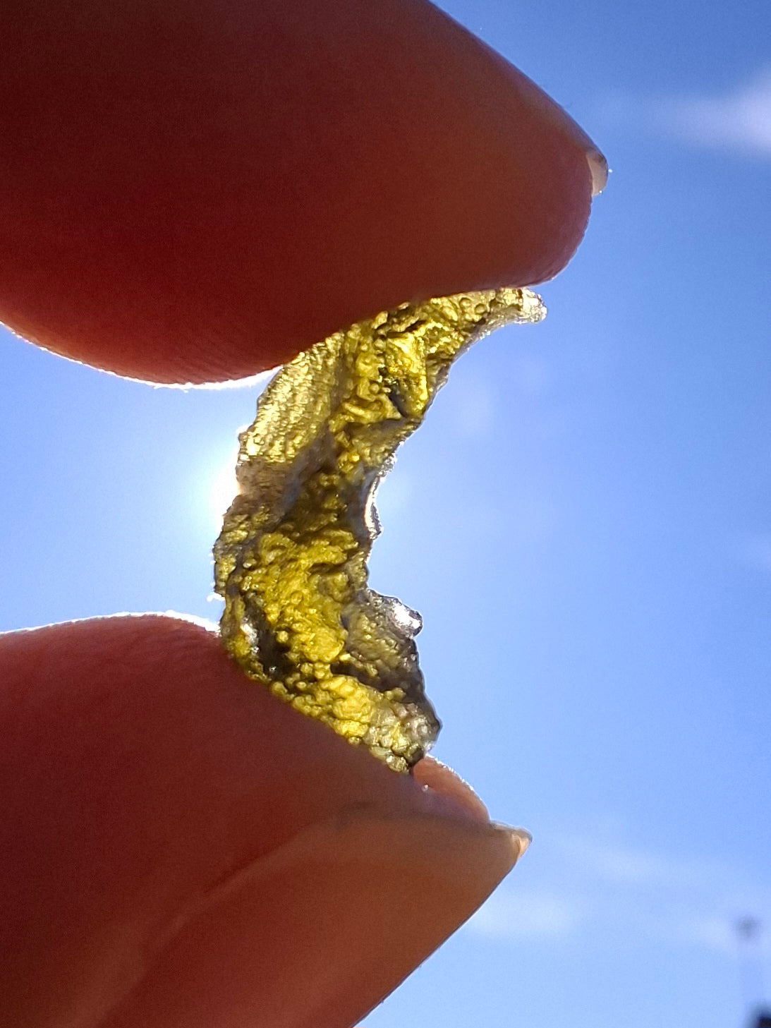 DRILLED, Moldavite Piece, 0.77g, Tektite (Ref: D29)