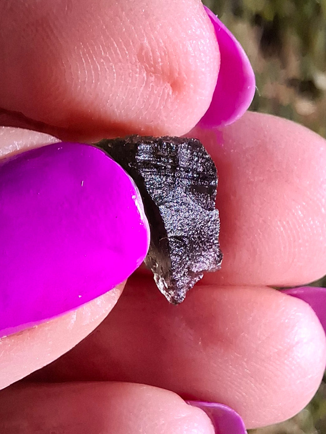 Moldavite Piece, 0.82g, Tektite (Ref: 1456)