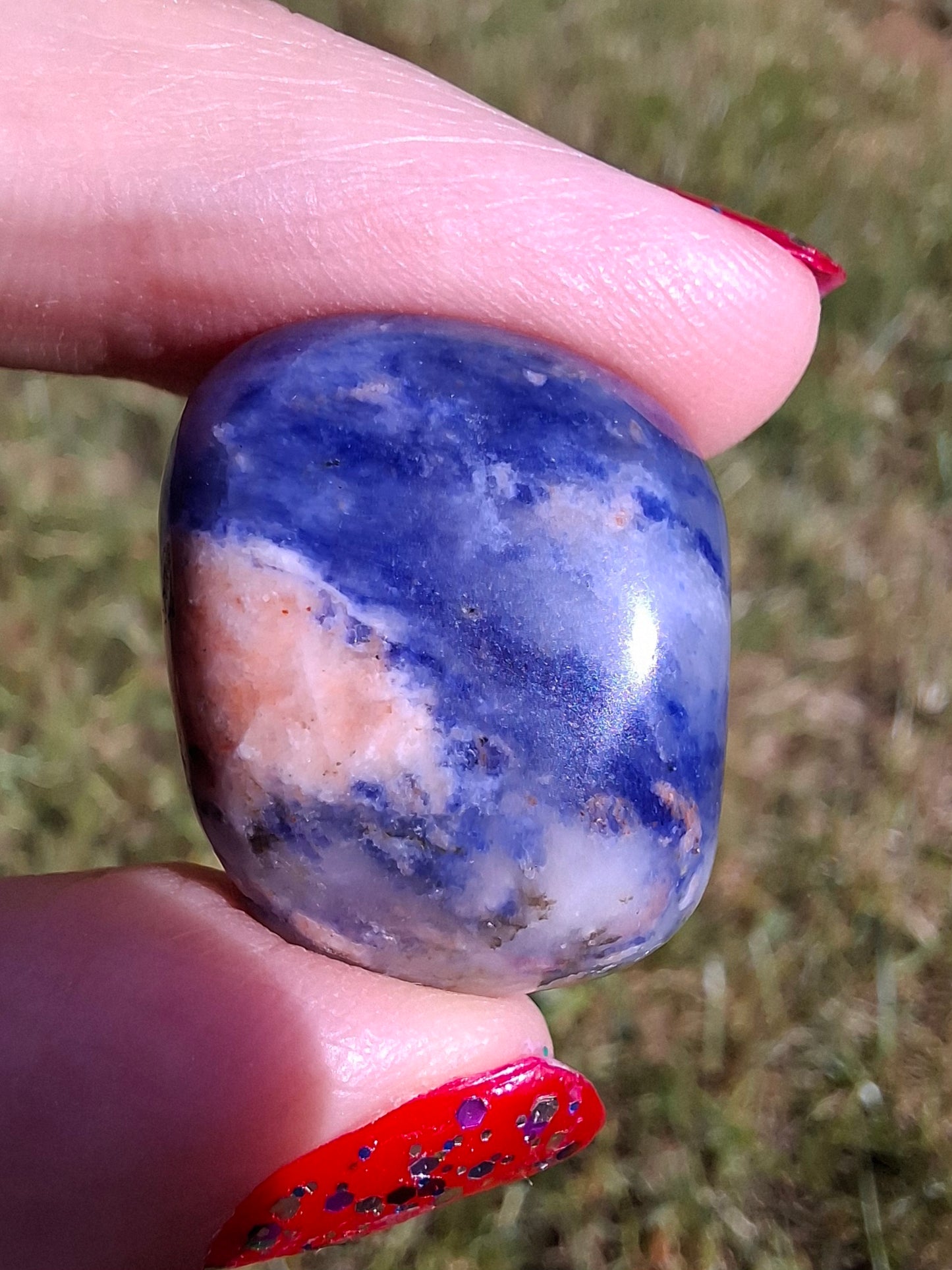 Sodalite, Tumble Stone, Crystal (Ref: T152)