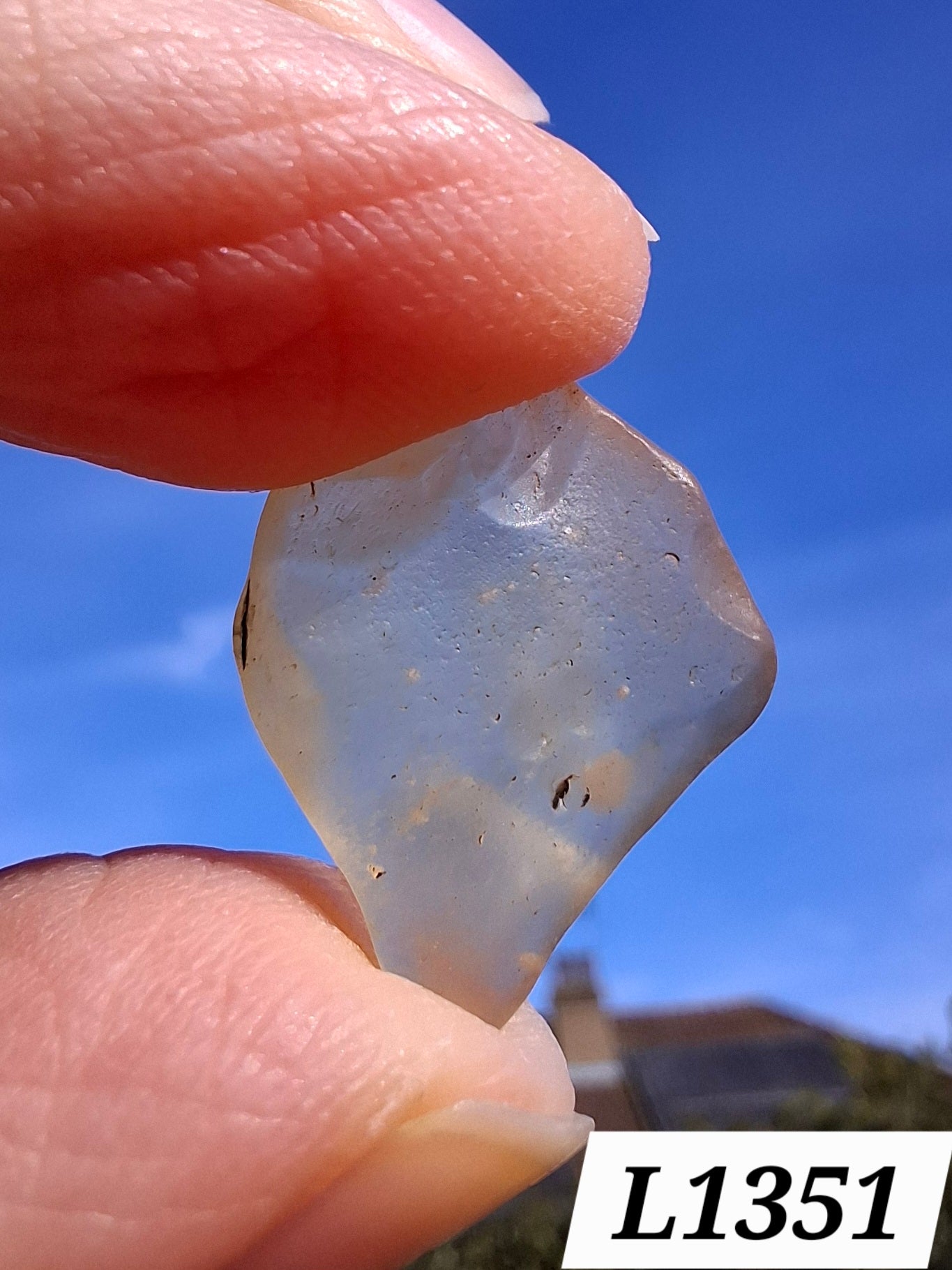 Libyan Desert Glass small Piece, 1.65g, Tektite (Ref: L1351)