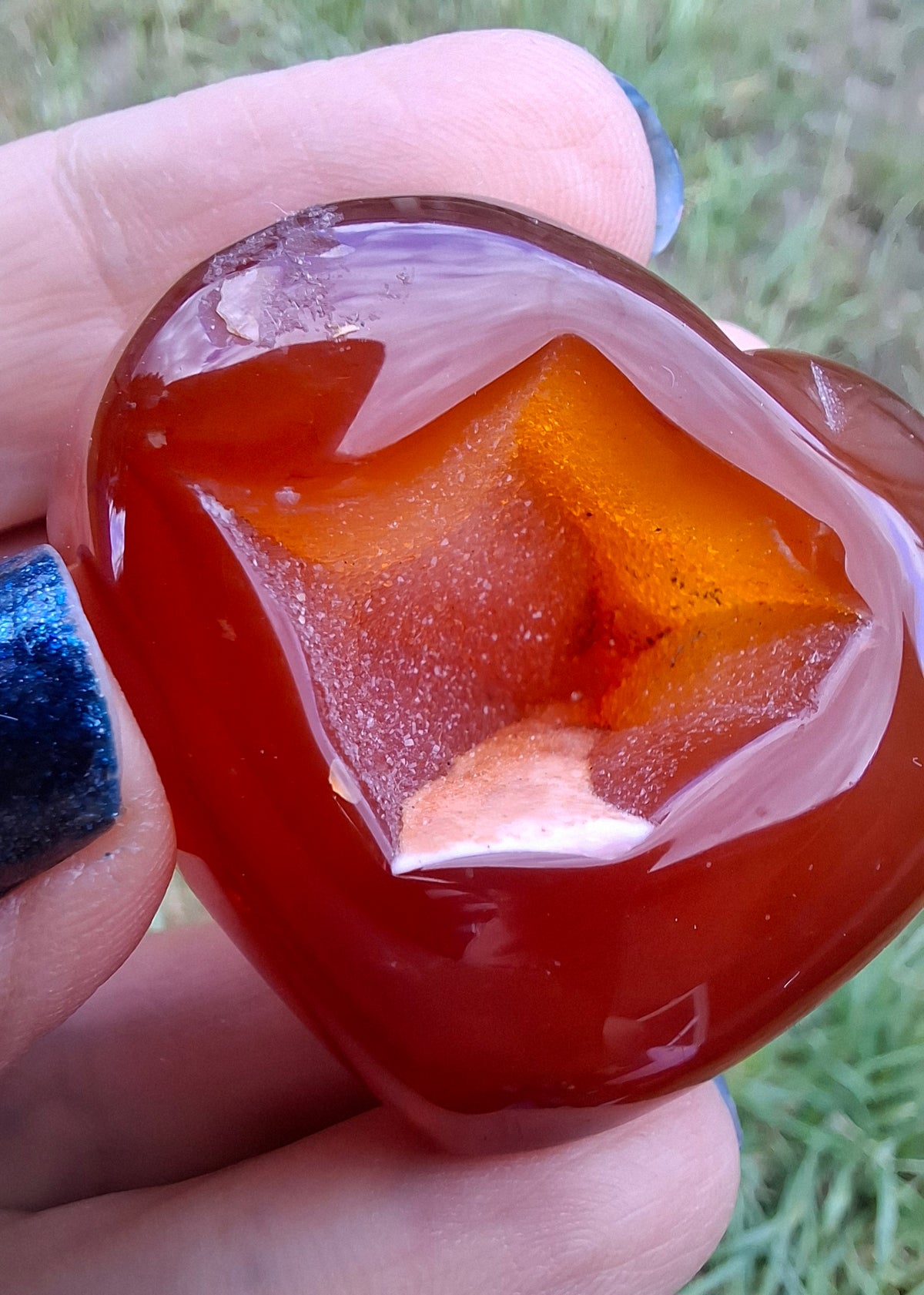 Druzy Carnelian Heart, Crystal (Ref: DCH1)