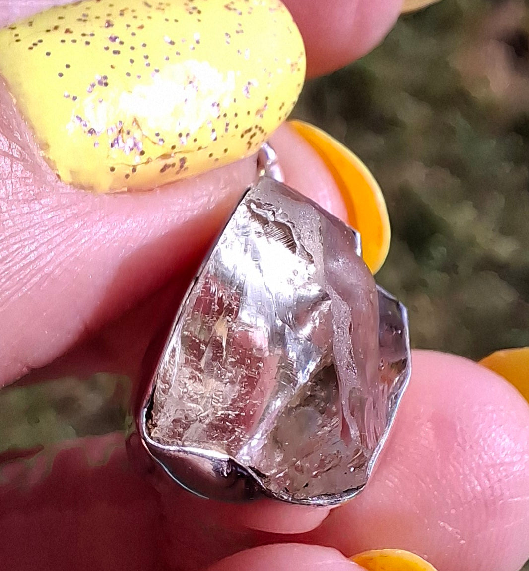 Libyan Desert Glass Pendant, 925 Silver, Tektite (LP103)