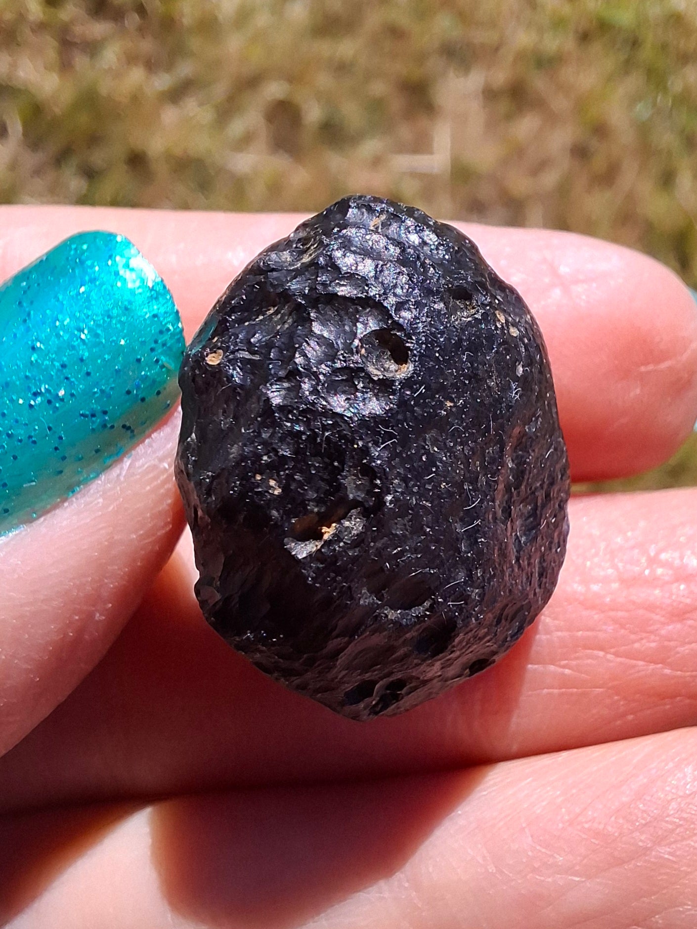 Philippinite (Rizalite), 10.64g, Tektite