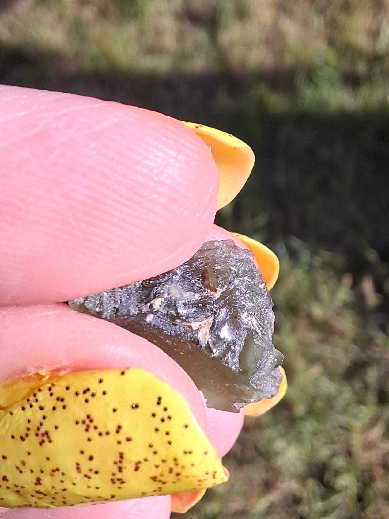 Moldavite Piece, 1.23g, Tektite (Ref: 1484)