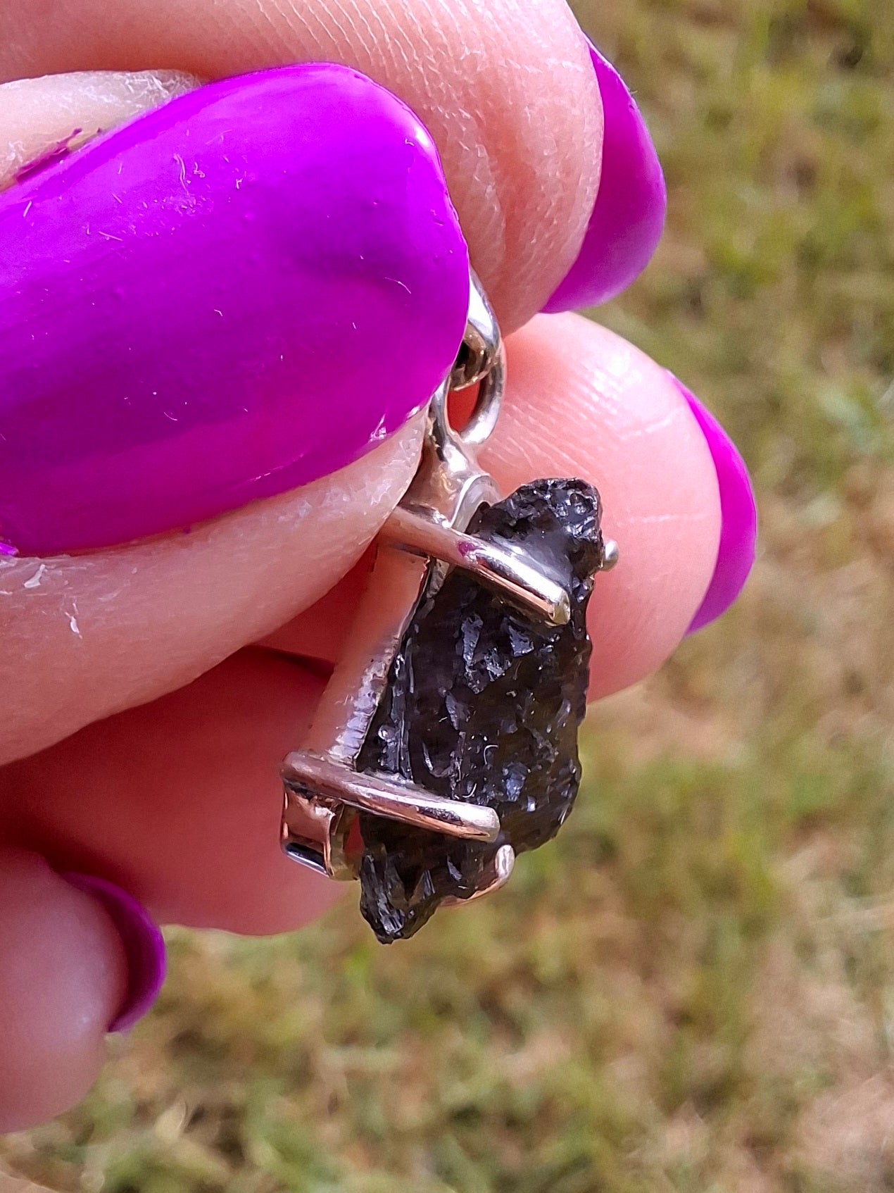 Moldavite Claw Pendant, 925 Silver, Tektite (Ref: P27)