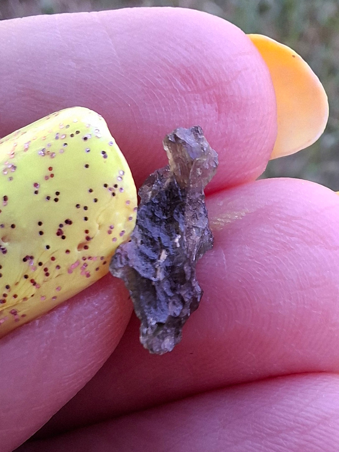 Moldavite small Piece, 0.34g, Tektite (Ref: 1476)