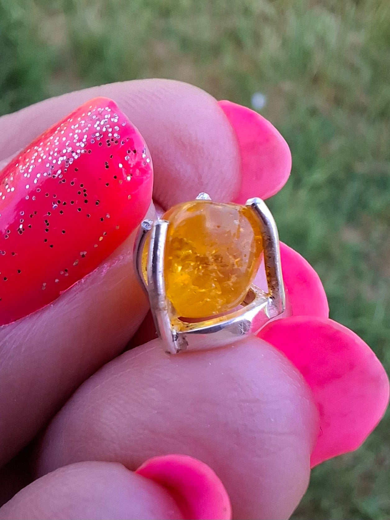 Baltic Amber Pendant, 925 Silver, Fossil (Ref: AP25)
