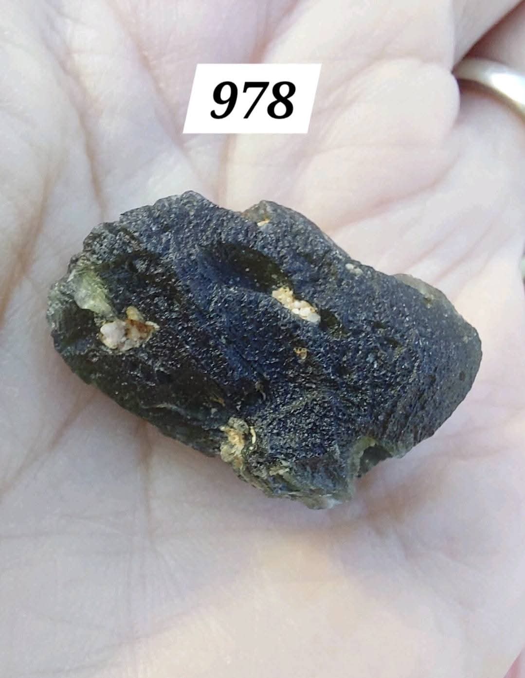 Moldavite Piece, NESMEN HURKA, 8.81g, Tektite (Ref: 978)