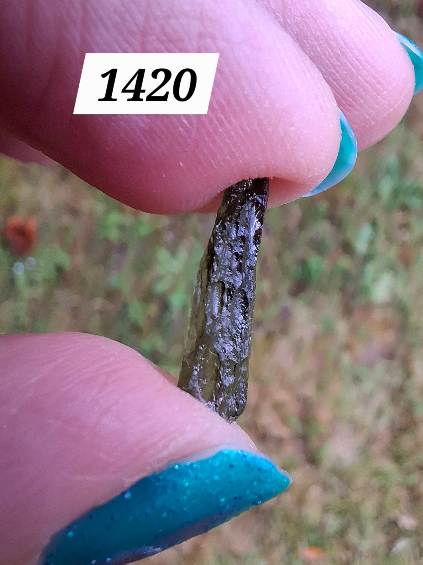 Moldavite Piece, 0.44g, Tektite (Ref: 1420)