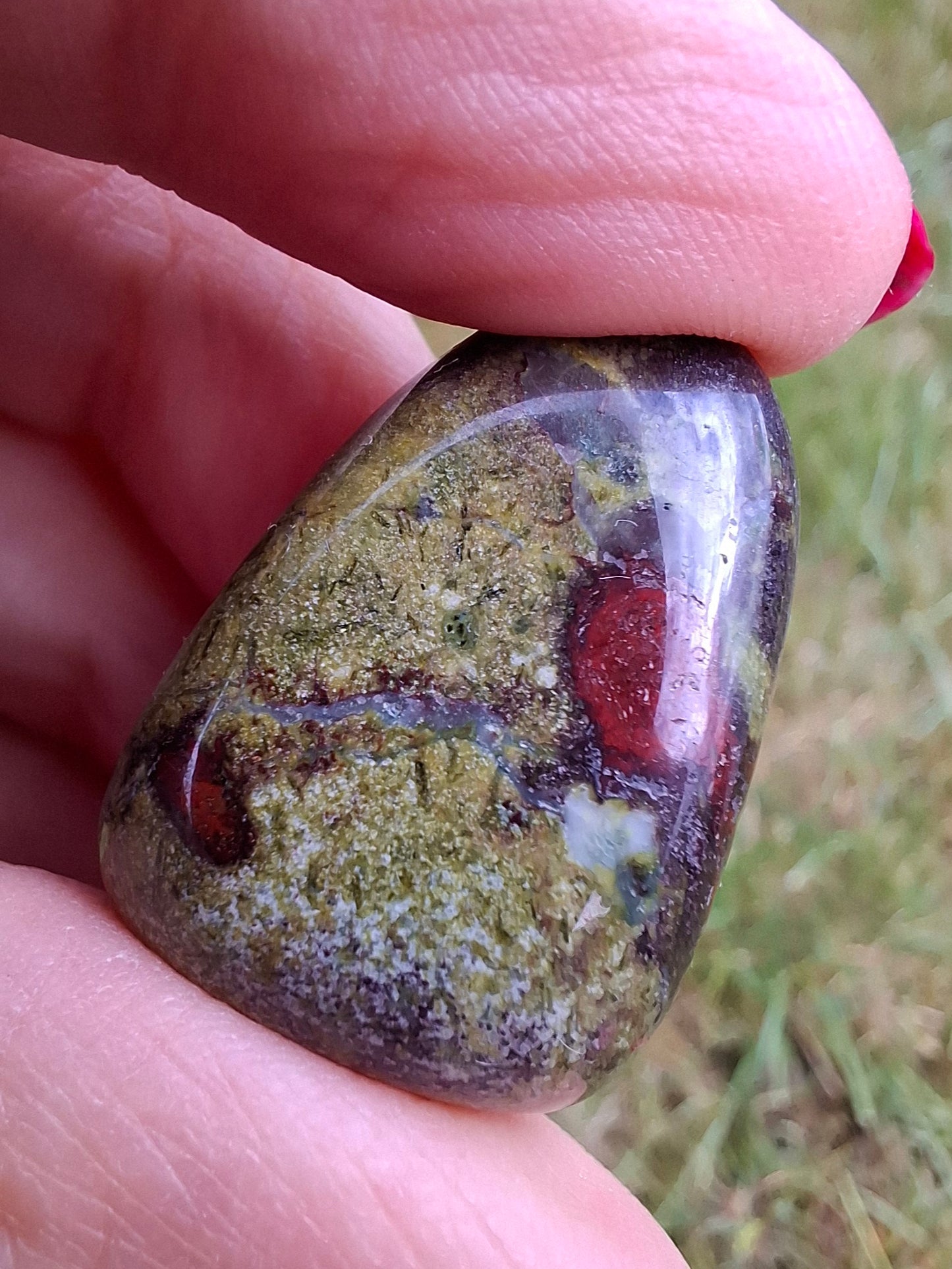 Dragons Blood Jasper, Tumble Stone, Crystal (Ref: T110)