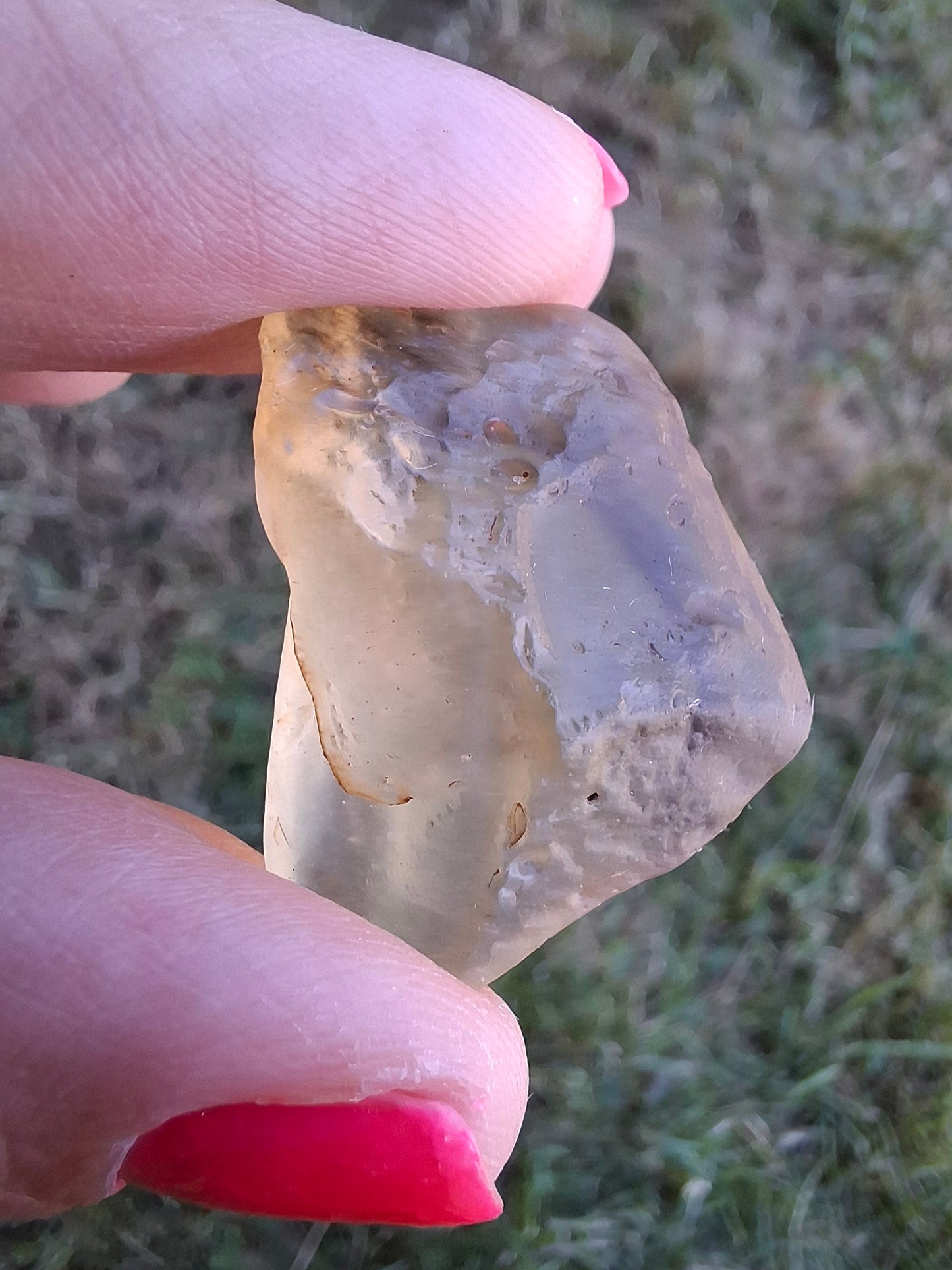 Libyan Desert Glass (darker) Piece, 7.73g, Tektite (Ref: L1374)