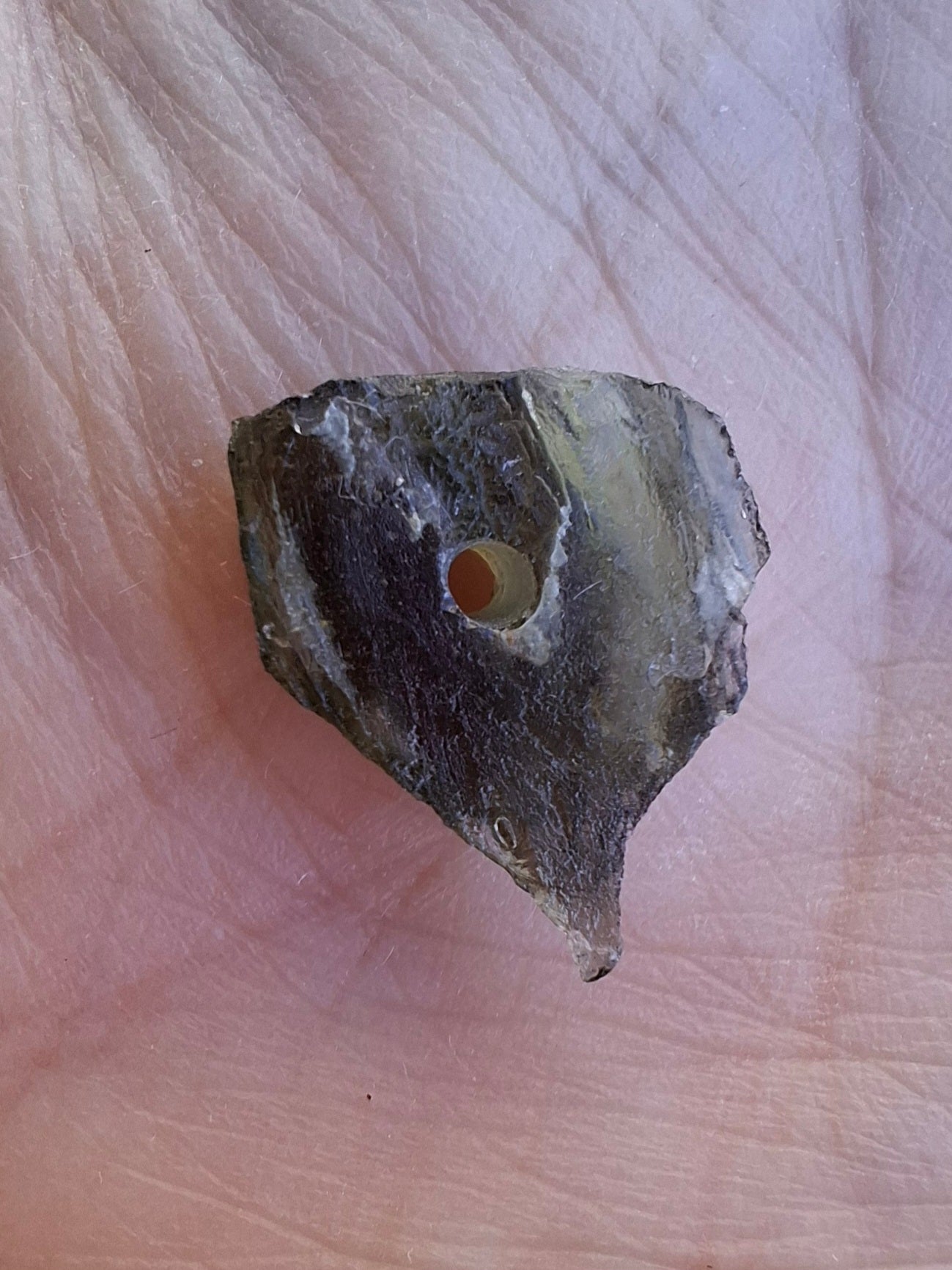 DRILLED, Moldavite Piece, 1.07g, Tektite (Ref: D15)