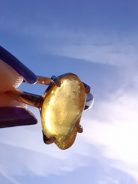 Baltic Amber Ring, size large Q, 925 Silver, Fossil (Ref: AR13)