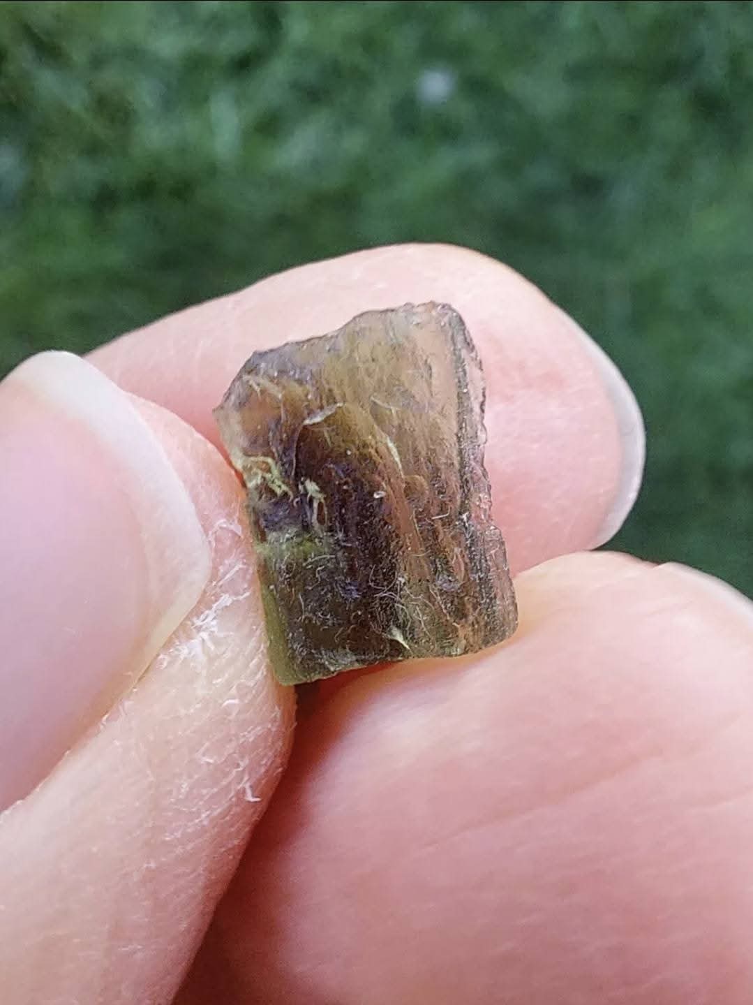 Moldavite Piece, 0.58g, Tektite (Ref: 941)